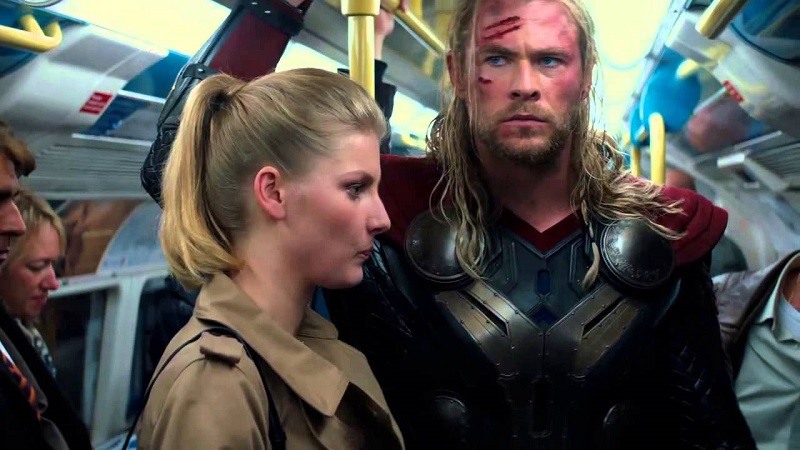 Cenários de filmes e séries para visitar em Londres: Metrô de Londres - "Thor: O Mundo Sombrio"